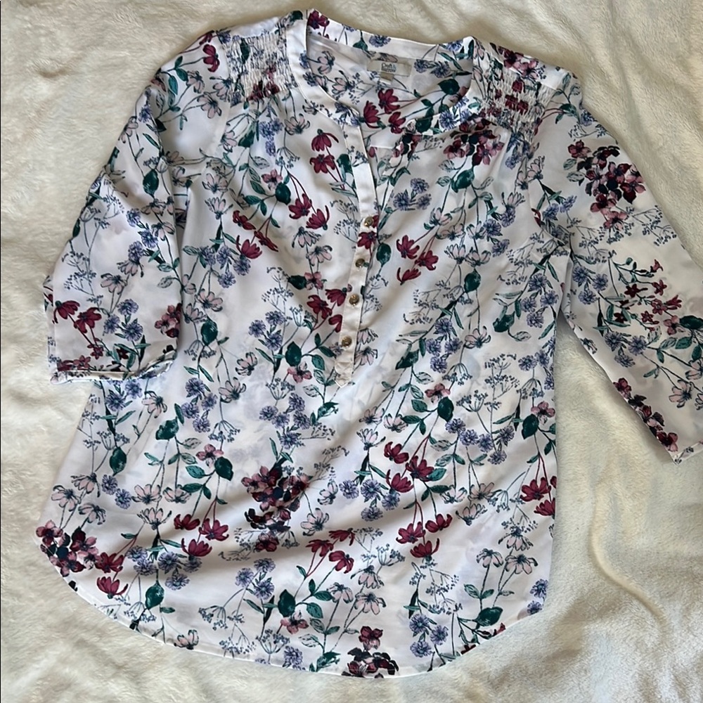 Croft & Barrow Blouse in White and Purple, size M